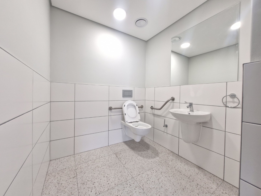 To Let Commercial Property for Rent in Stikland Industrial Western Cape